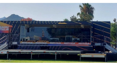 Palchi e Strutture Layher, Tribune